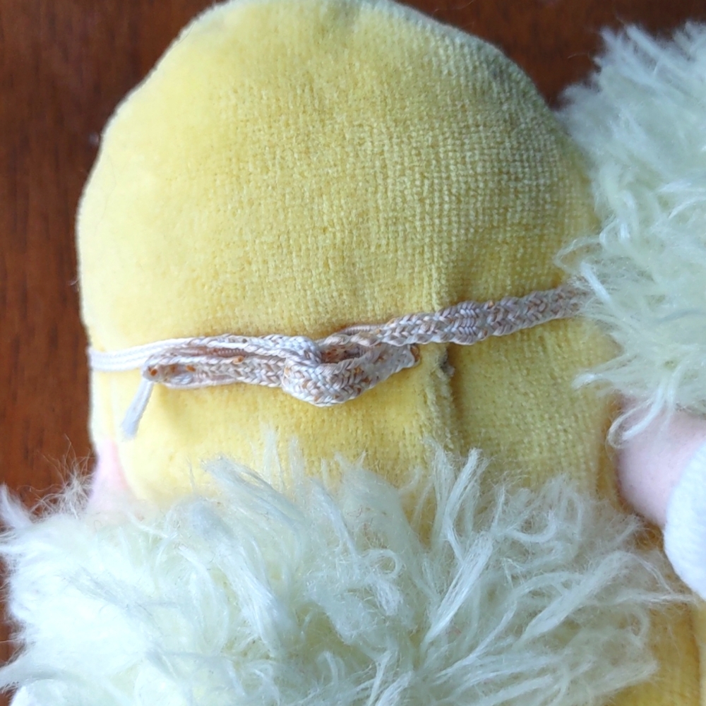 Vintage Boyd's Yellow M&M Stuffed Chick - Picture 4 of 9